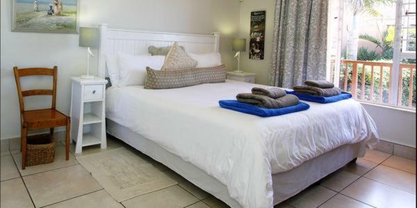 Die Strandhuis Umdloti Luaran gambar