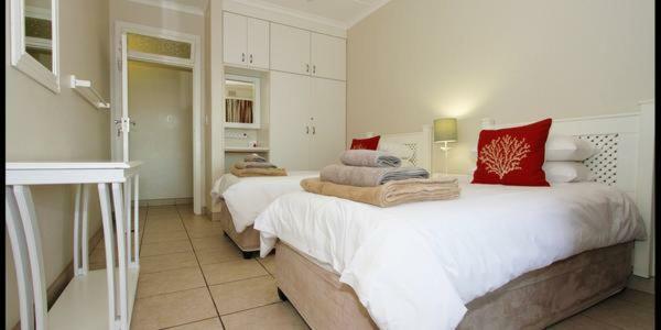 Die Strandhuis Umdloti Luaran gambar