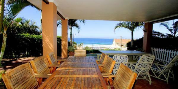 Die Strandhuis Umdloti Luaran gambar
